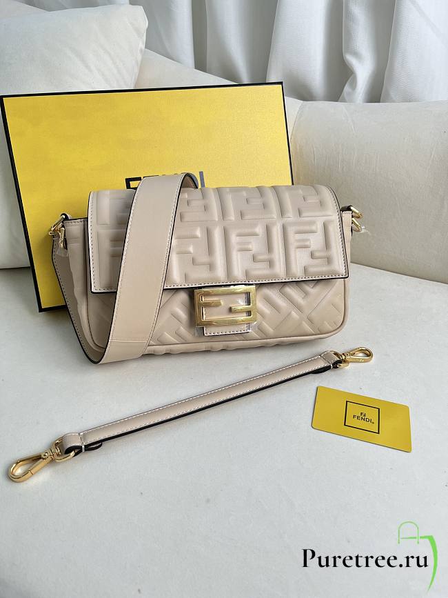 FENDI | Baguette Light Beige Leather Bag - 1