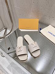 LOUIS VUITTON | LV Capri Flat Mule Quartz 1ACTUE - 5