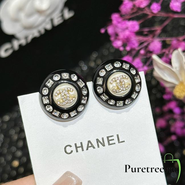 CHANEL | Stud Earrings - 1