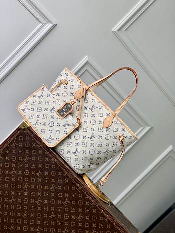 LOUIS VUITTON | Neverfull MM M24905