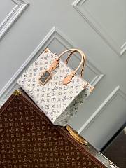 LOUIS VUITTON | OnTheGo MM M24708 - 1