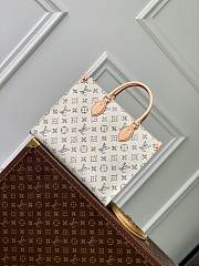 LOUIS VUITTON | OnTheGo MM M24708 - 2