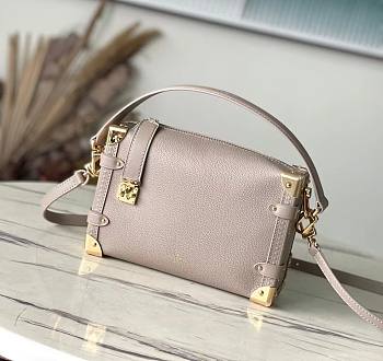 LOUIS VUITTON | Side Trunk MM Taupe Gray M25072