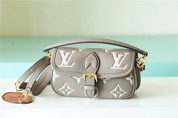 LOUIS VUITTON | Diane Tourterelle Grey/Cream Bicolor Monogram Empreinte Leather M46583