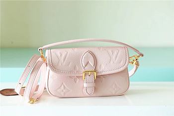 LOUIS VUITTON | Diane Tourterelle Pink Bicolor Empreinte Leather