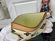 LOUIS VUITTON | Card Holder Vanilla Color Monogram Craggy Coated Canvas  - 4