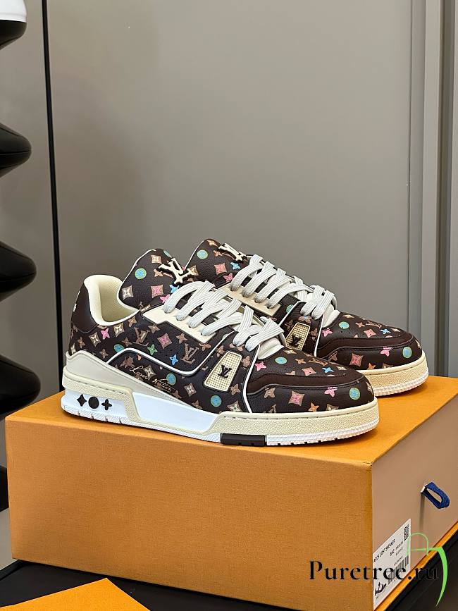 LOUIS VUITTON | Trainer Sneaker Chocolate Monogram  - 1