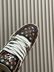 LOUIS VUITTON | Trainer Sneaker Chocolate Monogram  - 5