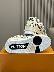 LOUIS VUITTON | Trainer Sneaker Vanilla Color Monogram - 2