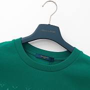 LOUIS VUITTON | T-Shirt In Green - 5