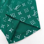 LOUIS VUITTON | T-Shirt In Green - 2