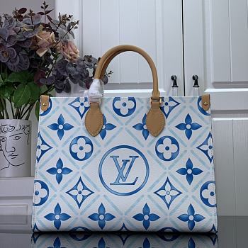 LOUIS VUITTON | OnTheGo MM Bag Lagoon Blue M11262