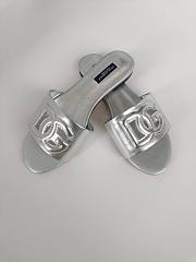 DOLCE & GABBANA NAPPA MORDORE SLIDES WITH DG MILLENNIALS LOGO SILVER - 6