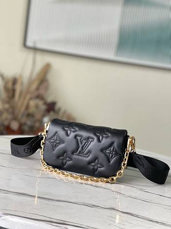 LOUIS VUITTON | Wallet On Strap Bubblegram Chain Bag In Black 