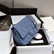 CHANEL | 23P Handbag In Denim Blue - 4