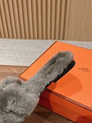 HERMES | Fluffy Sandals - 6