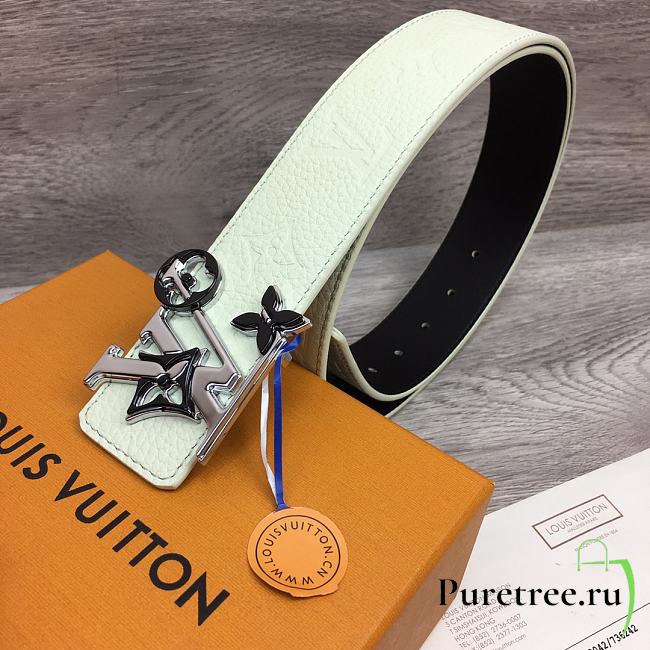 LOUIS VUITTON | Belt In White  - 1