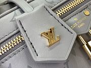 LOUIS VUITTON | Vanity Chain Pouch Trianon Gray Calfskin M12427 - 3