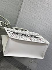 DIOR | Dioramour Medium Dior Book Tote White Embroidery with Black and Red Je Vous Adore Motif and White Calfskin - 6