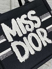 DIOR | Medium Book Tote Black and White Miss Dior Graffiti Embroidery - 3