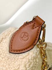 LOUIS VUITTON | Loop Hobo Bag SKI Over The Moon M23321 - 5