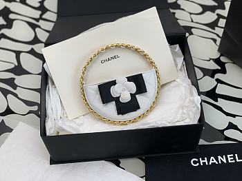 CHANEL | 23K Hula Hoop Bag In White