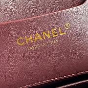 CHANEL | Clutch Lambskin & Gold Plated Metal Burgundy - 2