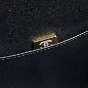 CHANEL | Clutch Lambskin & Gold Plated Metal Black - 2