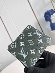 LOUIS VUITTON | Multiple Wallet Green - 3