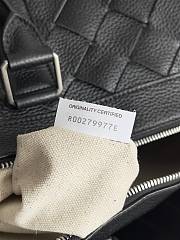 BOTTEGA VENETA | Intrecciato Cabin Duffle in Black - 5