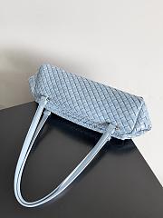 BOTTEGA VENETA | Let's Go Shoulder bag with elongated foldable shape blue - 6