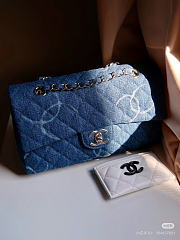 CHANEL | Classic Flap Bag Denim 25 cm - 4