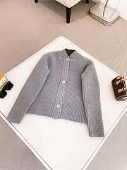 LOUIS VUITTON | 24 Winter Grey Vertical Button Wool Jacket and Skirt Set - 3