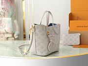 LOUIS VUITTON | Blossom PM Bag Brume Gray - 3