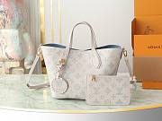 LOUIS VUITTON | Blossom PM Bag Brume Gray - 4