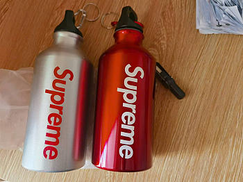 SUPREME | Thermos In Red/ Silver