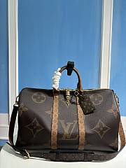 LOUIS VUITTON | Keepall Bandoulière 45 Monogram Giant Canvas - 1