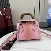 GUCCI | Gucci Diana mini tote bag in pink - 4