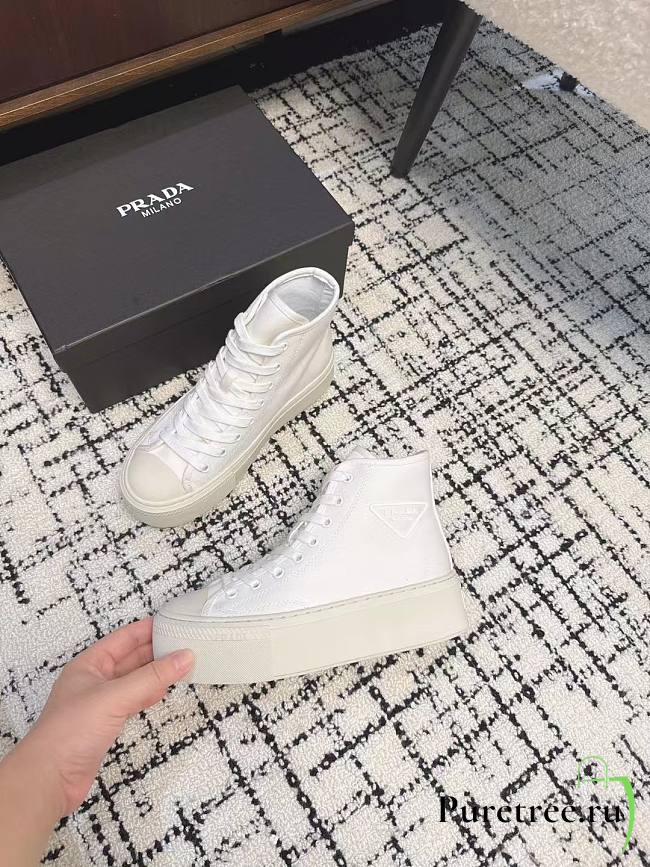 PRADA | Women Sneaker In White Color - 1