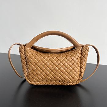 BOTTEGE VENETA | Mini Cobble Handbag In Brown