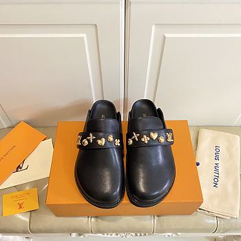 LOUIS VUITTON | Cosy Flat Comfort Clog Lamb Skin Black