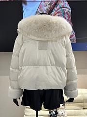 MAX MARA | Short Down Jacket In White - 2