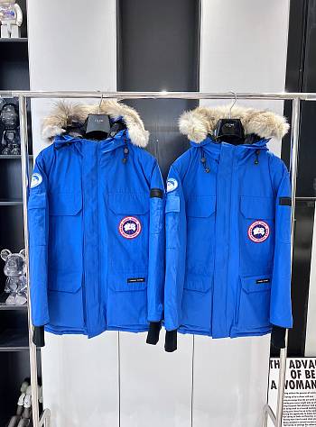 CANADA GOOSE | Expedition Logo Patch Hooded Parka Blue