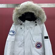 CANADA GOOSE | Citadel Parka Fur Down Jacket In White - 4