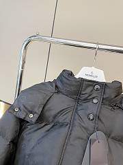 LOUIS VUITTON | Short Down Jacket In Black - 4