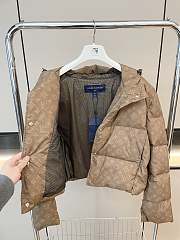 LOUIS VUITTON | Short Down Jacket In Brown - 2