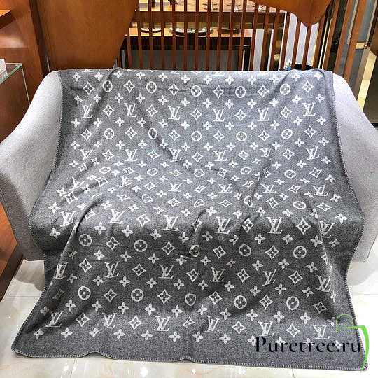 LOUIS VUITTON | Neo Monogram Blanket  - 1