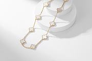 Van Cleef & Arpels | Alhumbra Vintage Necklace Gold Tone In White - 5