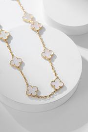 Van Cleef & Arpels | Alhumbra Vintage Necklace Gold Tone In White - 4