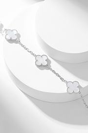 Van Cleef & Arpels | Alhumbra Vintage Necklace Silver Tone In White - 6